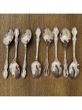 Reed & Barton English Crown Teaspoons – Set of 8 – Vintage Silverplate
